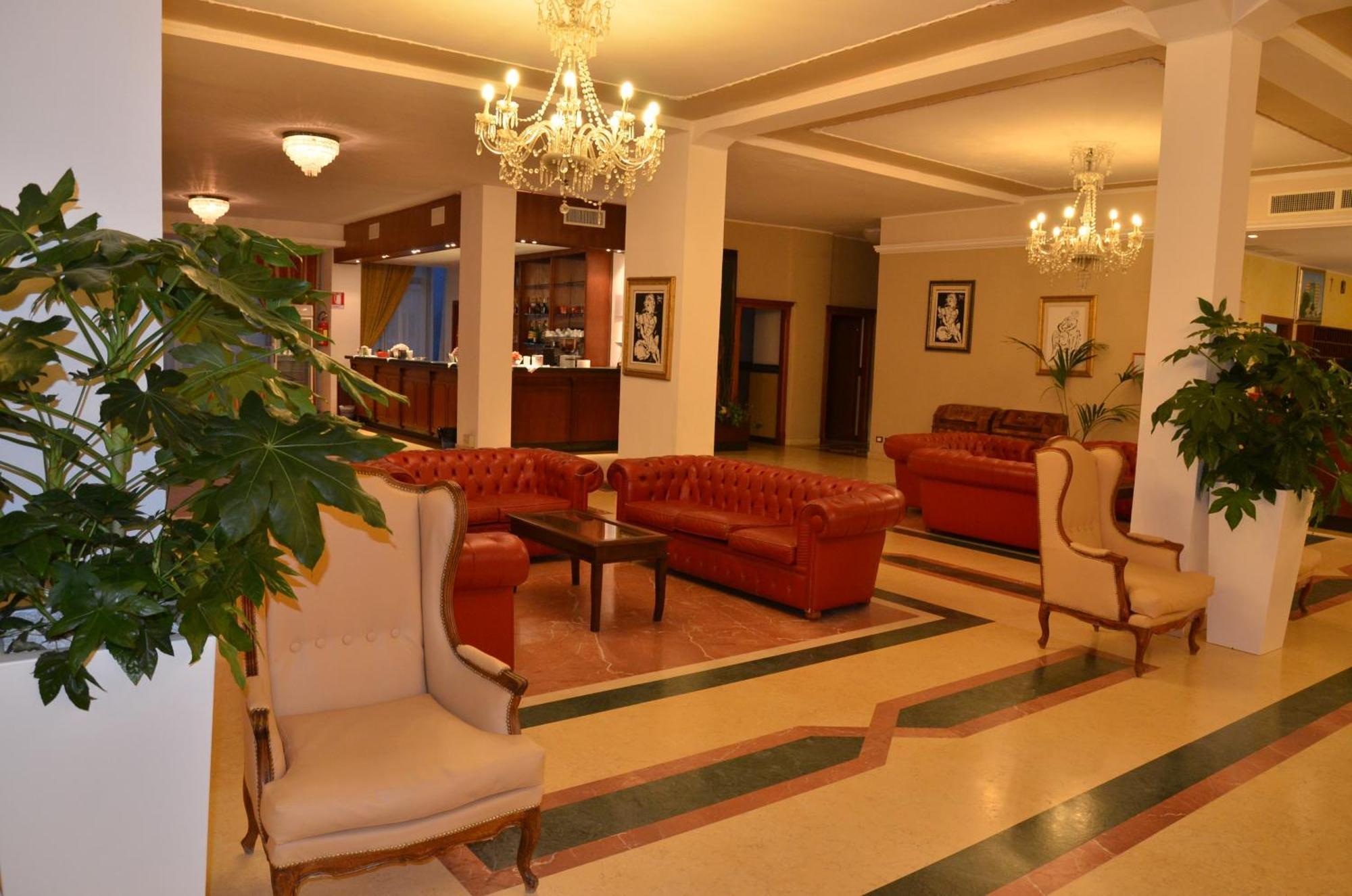 Grand Hotel มอนเตซิลวาโน ภายนอก รูปภาพ